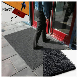 Oseasons® Star Medium Doormat in Grey with Black Star